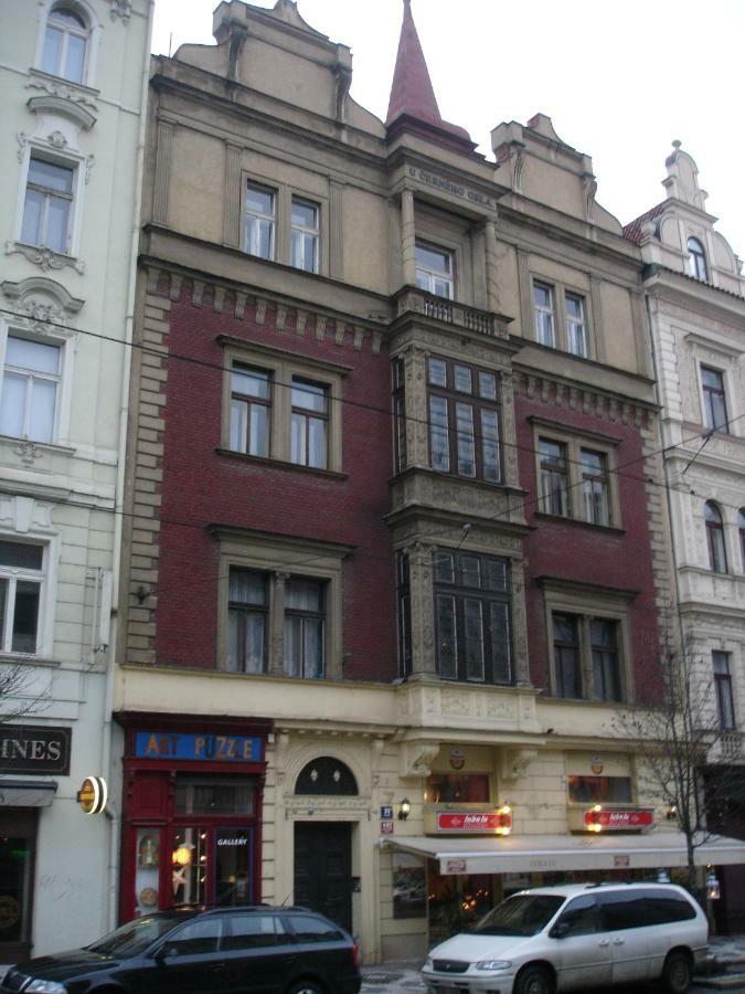 Black Eagle Apartments Prague Exterior photo